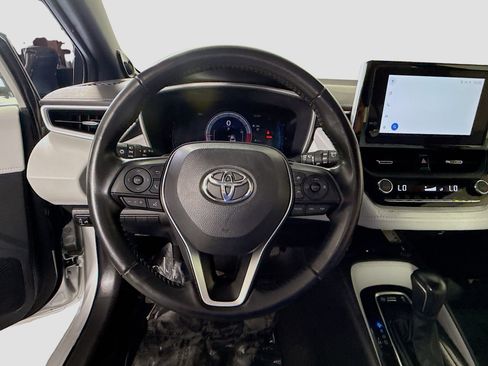 Used 2023 Toyota Corolla XSE FWD image 13