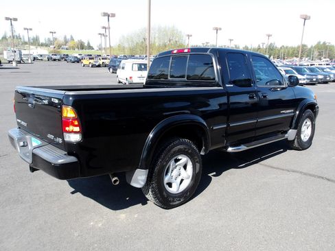 Used 2002 Toyota Tundra Limited image 5