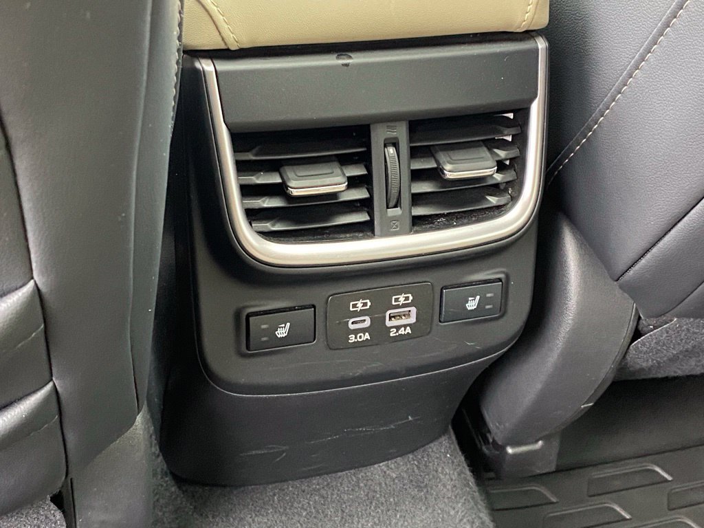 Used 2024 Subaru Outback Limited AWD/4WD image 30