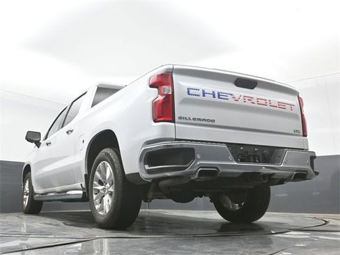 Used 2019 Chevrolet Silverado 1500 LTZ w/ LTZ Plus Package image 46