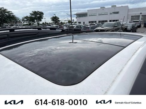Used 2019 Ford Escape SEL AWD/4WD image 7