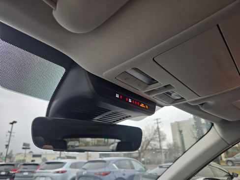 Used 2024 MAZDA CX-90 3.3 Turbo w/ Premium Package image 22