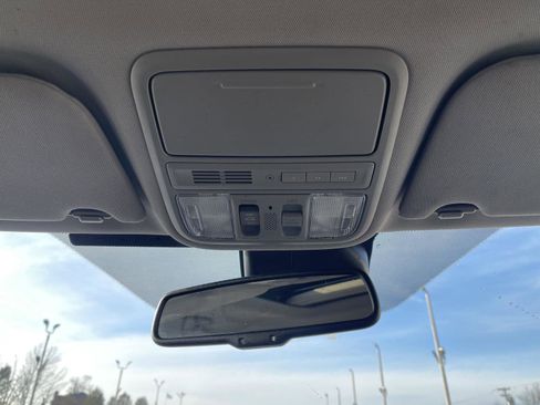 Used 2016 Honda Odyssey EX-L image 12