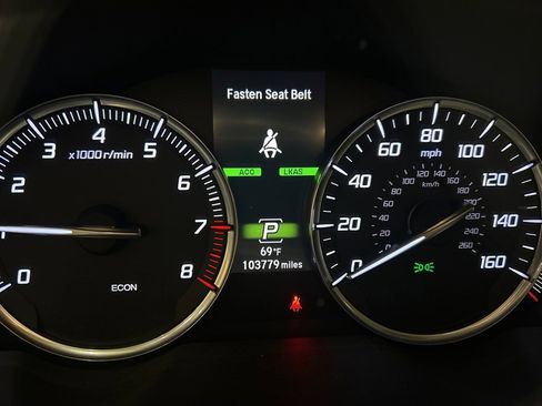 Used 2018 Acura TLX image 12