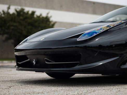 Used 2012 Ferrari 458 Italia Coupe RWD image 4