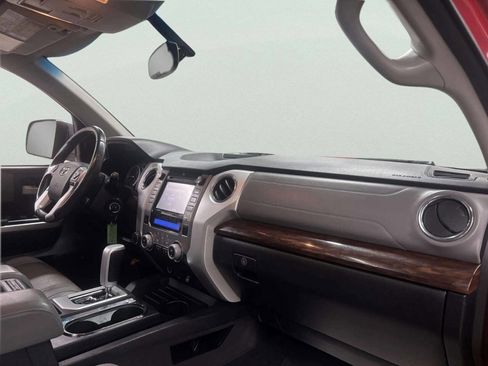 Used 2014 Toyota Tundra Limited w/ Limited Premium Package image 18