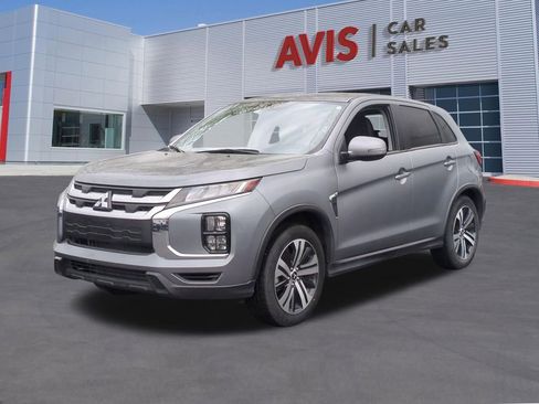 Used 2025 Mitsubishi Outlander Sport SE AWD/4WD image 1