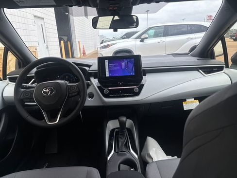 New 2026 Toyota Corolla SE image 25