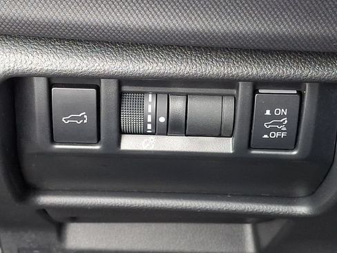 Certified 2025 Subaru Forester Premium AWD/4WD image 20