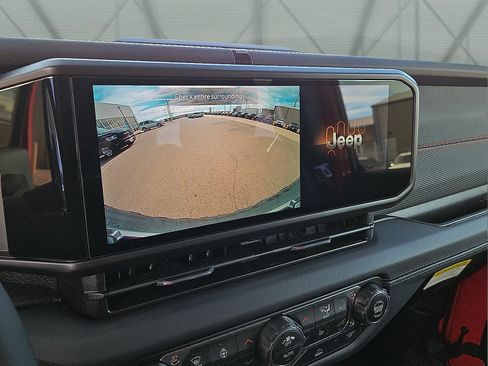 New 2026 Jeep Wrangler Unlimited Rubicon image 9