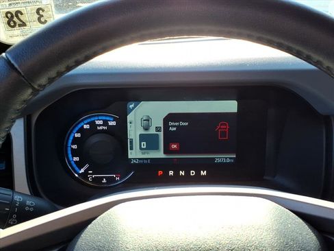 Certified 2023 Ford Bronco Black Diamond image 16