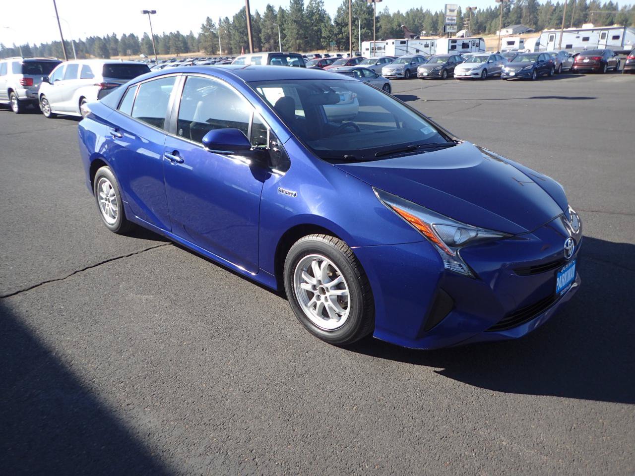 Used 2016 Toyota Prius Four FWD image 7