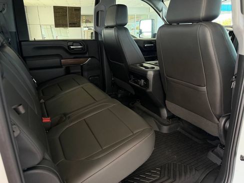 Used 2020 Chevrolet Silverado 2500 LT w/ Texas Edition AWD/4WD image 18