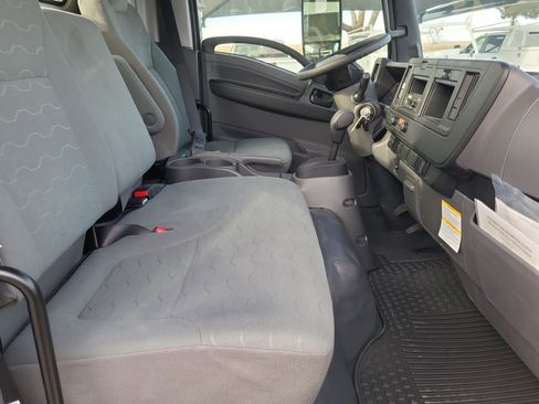 New 2025 Isuzu NPR HD image 10