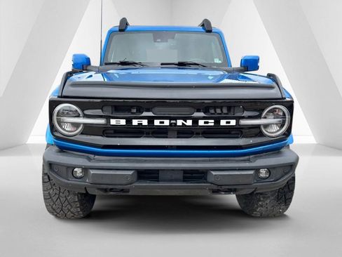 Used 2022 Ford Bronco Outer Banks image 2