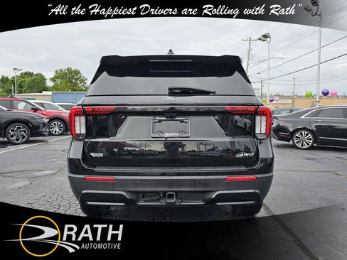Used 2025 Ford Explorer ST-Line AWD/4WD image 7