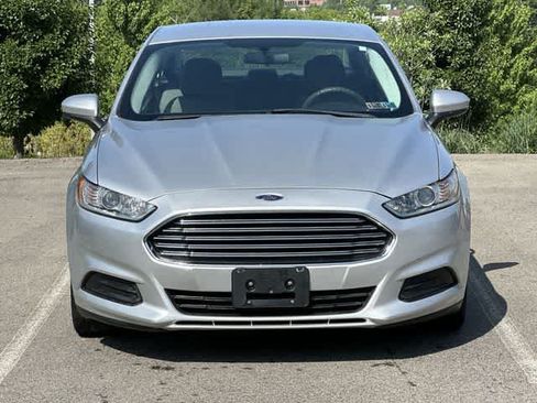Used 2016 Ford Fusion S FWD image 18