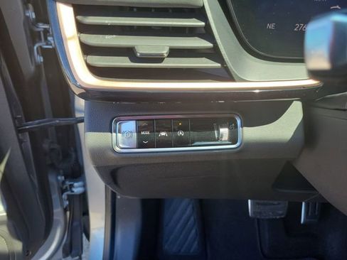 Used 2025 Buick Envision Sport Touring AWD/4WD image 25