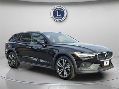 Certified 2025 Volvo V60 B5 Cross Country Plus