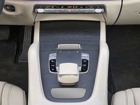 Used 2020 Mercedes-Benz GLE 350 image 28