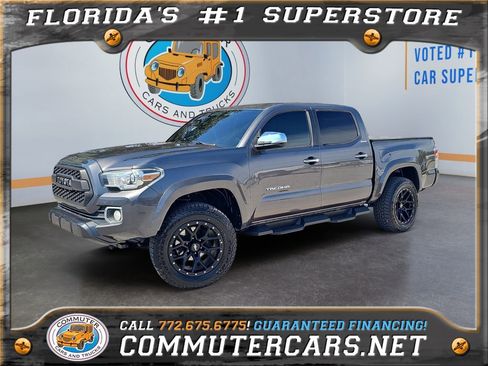 Used 2017 Toyota Tacoma Limited image 1
