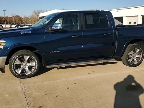 Used 2021 RAM 1500 Laramie AWD/4WD image 5