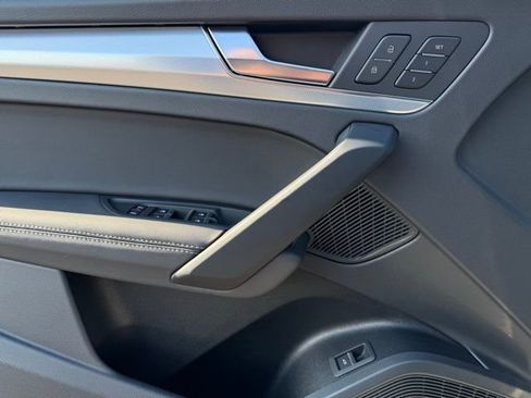 Used 2025 Audi Q5 2.0T Premium Plus image 11