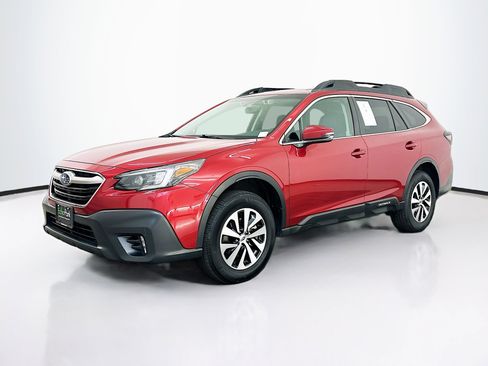 Used 2021 Subaru Outback Premium w/ Popular Package #1 AWD/4WD image 3