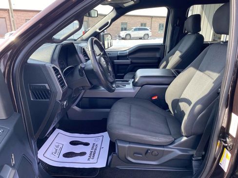 Used 2019 Ford F150 XLT w/ Equipment Group 302A Luxury AWD/4WD image 13