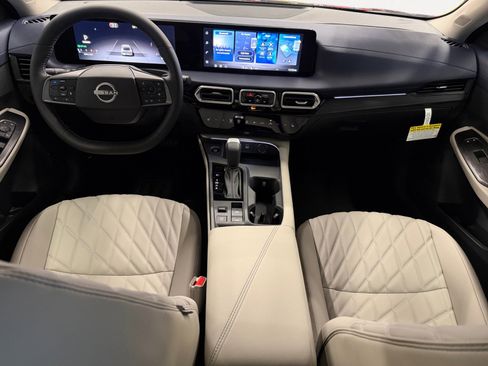 New 2026 Nissan Sentra SL image 3