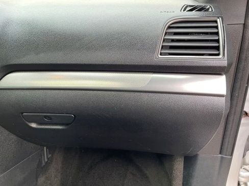 Used 2018 Ford Explorer XLT w/ Equipment Group 202A image 43