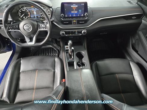 Used 2019 Nissan Altima 2.5 SR FWD image 16