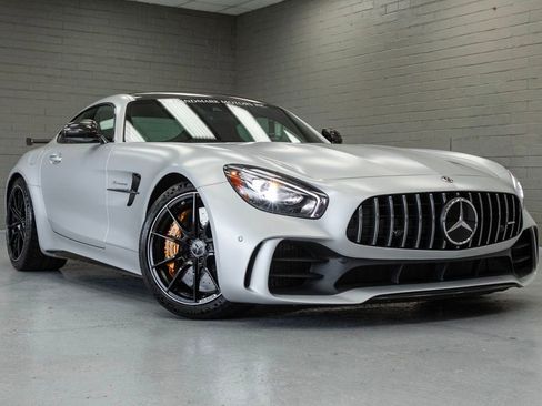 Used 2018 Mercedes-Benz AMG GT R image 1