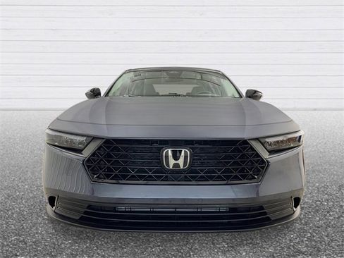New 2025 Honda Accord SE image 9
