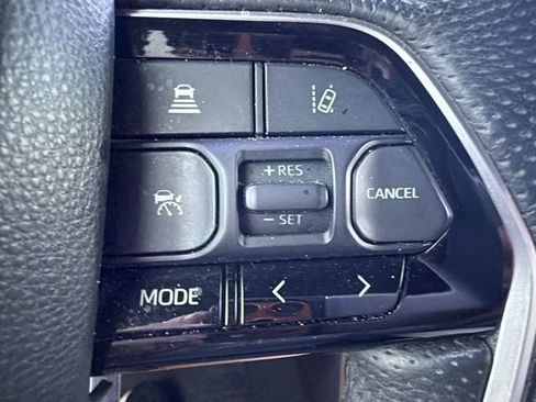 Used 2022 Toyota Tundra Capstone AWD/4WD image 22