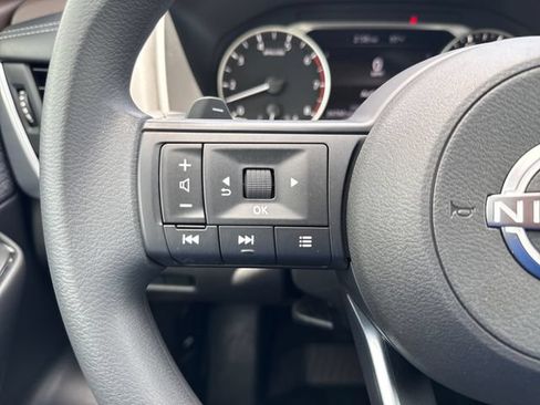 Certified 2023 Nissan Rogue S FWD image 30