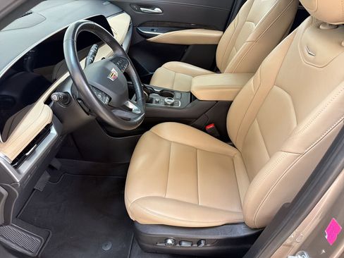 Certified 2025 Cadillac XT4 Premium Luxury FWD image 5