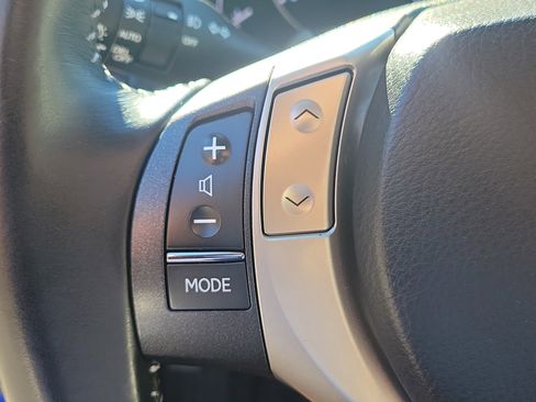 Used 2013 Lexus ES 350 w/ Luxury Pkg image 11