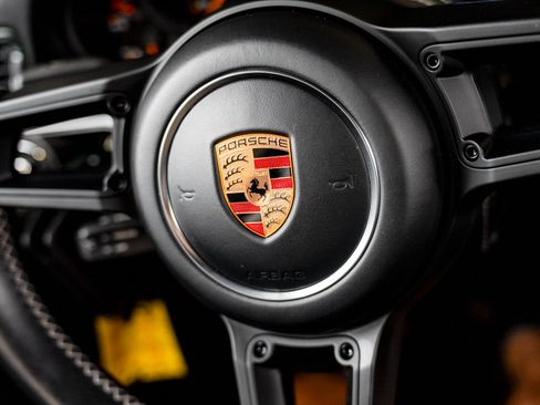Used 2018 Porsche 911 GT3 RWD image 60