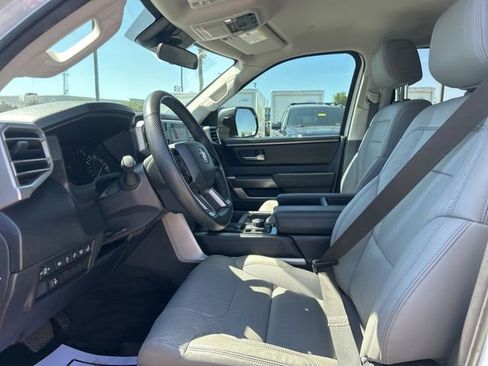 Used 2024 Toyota Tundra SR5 w/ SR5 Premium Package AWD/4WD image 14