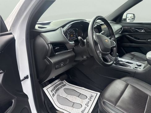 Used 2023 Chevrolet Traverse High Country w/ LPO, 'HIT The Road' Package AWD/4WD image 20