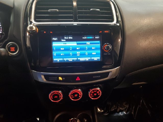 Used 2015 Mitsubishi Outlander Sport SE AWD/4WD image 19