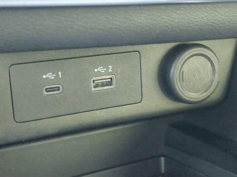 Used 2023 Nissan Rogue SV image 20