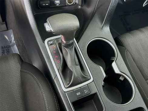 Certified 2022 Kia Sportage LX FWD image 17