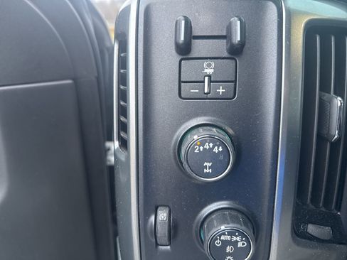 Used 2019 Chevrolet Silverado 3500 LTZ image 35