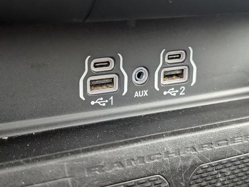 Used 2025 RAM 1500 Big Horn AWD/4WD image 26