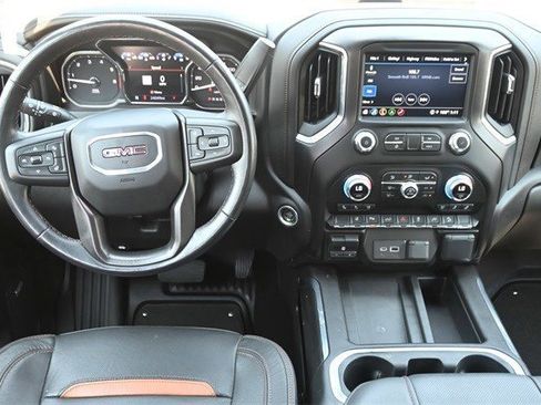 Used 2023 GMC Sierra 2500 AT4 w/ AT4 Premium Plus Package image 10