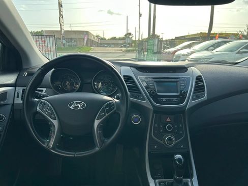 Used 2016 Hyundai Elantra Value Edition FWD image 20