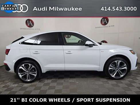 Used 2023 Audi Q5 2.0T Prestige w/ Prestige Package image 3