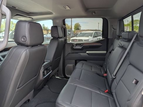 New 2026 GMC Sierra 1500 Denali w/ Denali Reserve Package AWD/4WD image 30